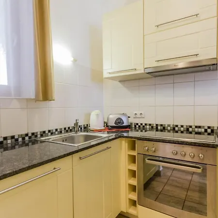 Apartament Lovag Charming In The Center-ac *